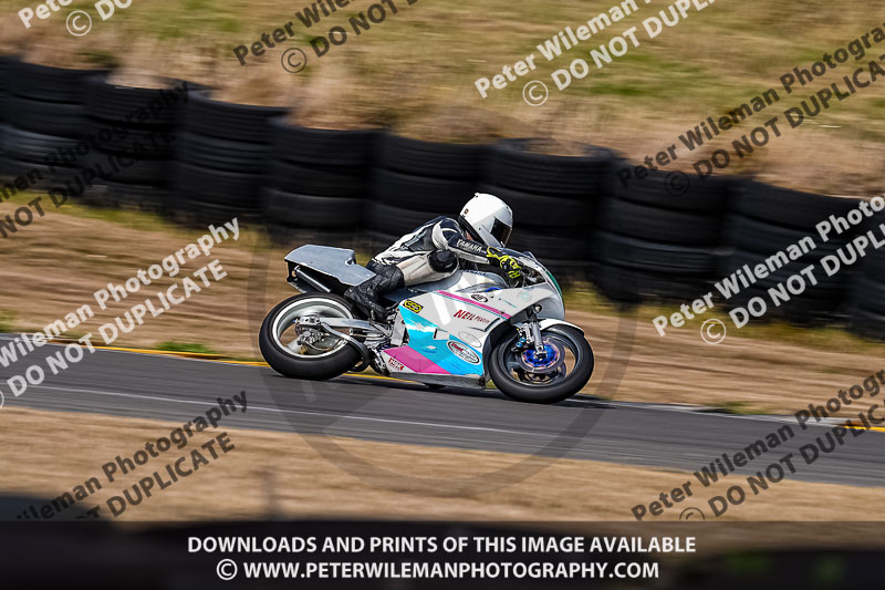 anglesey no limits trackday;anglesey photographs;anglesey trackday photographs;enduro digital images;event digital images;eventdigitalimages;no limits trackdays;peter wileman photography;racing digital images;trac mon;trackday digital images;trackday photos;ty croes